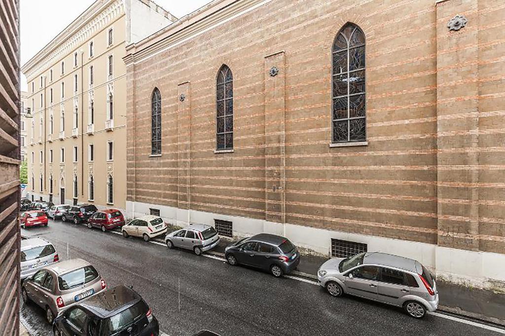 Alojamento de Acomodação e Pequeno-almoço Dab Roma